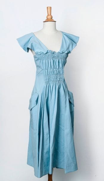 CARVEN

Robe d'après-midi en toile de coton...