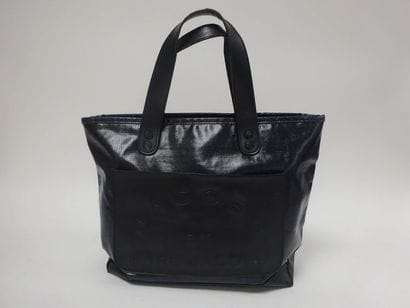 MARC JACOBS by MARC JACOBS 


Cabas en toile...