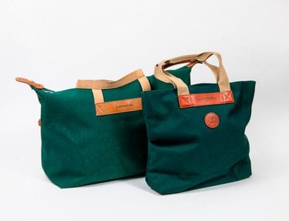LANCEL


Lot comprenant : 

- Sac de voyage...