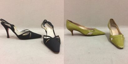 Christian LOUBOUTIN


Lot comprenant : 

-Paire...