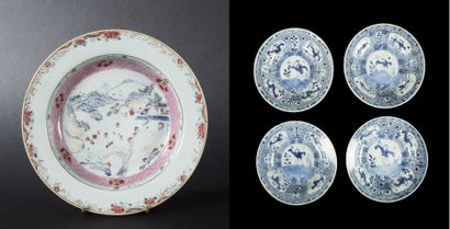 CHINE


Assiette ronde en porcelaine au décor...