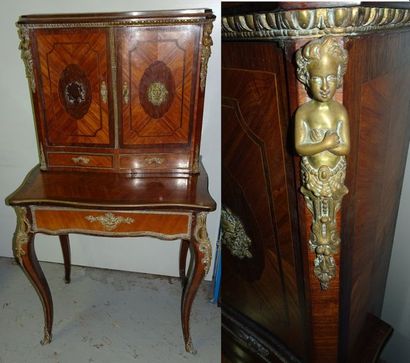 Bureau bonheur du jour en placage de bois...