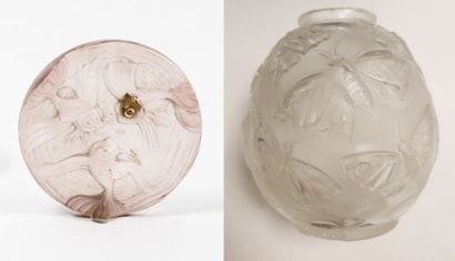SCHNEIDER
Vase à fond plat et prises appliquées...