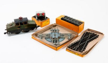 JEP

Lot comprenant :

- Une locomotive BB...