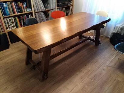 Olavi HÄNNINEN (1920-1992)


Table de salle...