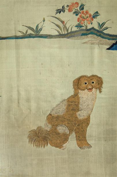 CHINE - XIXe siècle
Grand panneau en soie...