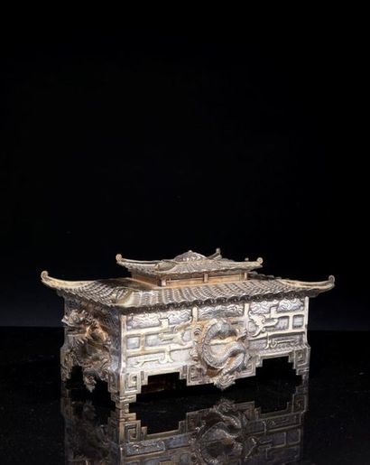 CHINE - Vers 1900
Boite rectangulaire en...