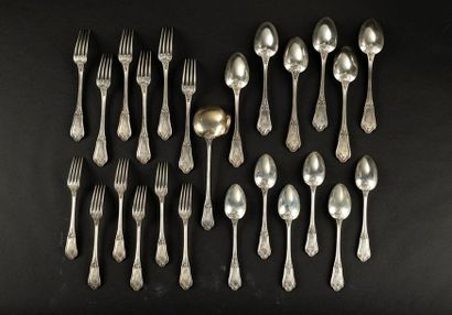 Série de couverts en argent, modèle rocaille:...