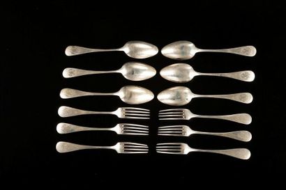 Série de six cuillers et six fourchettes...