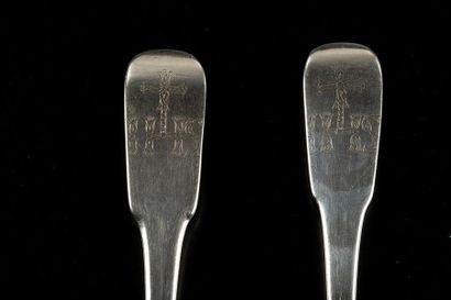 Couvert en argent uni plat. Angers, 1732-34....