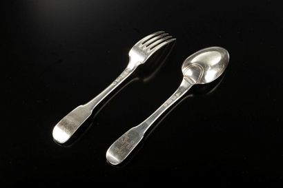 Couvert en argent uni plat. Angers, 1732-34....