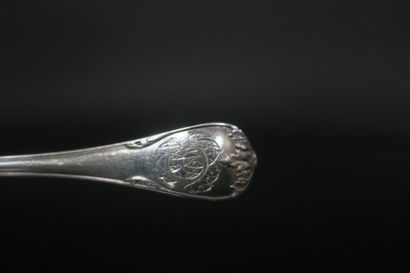 Ensemble en argent: . Couvert à salade en...
