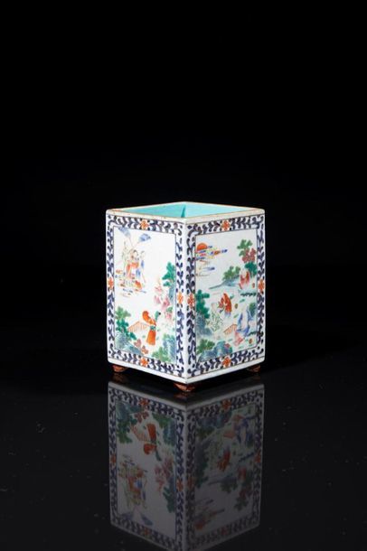 CHINE - Epoque JIAQING (1796 - 1820)
Porte-pinceaux...