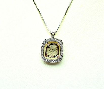 Pendentif bicolore en or blanc et or rose...