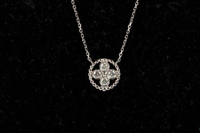 Collier maille forçat en or gris orné d'un...