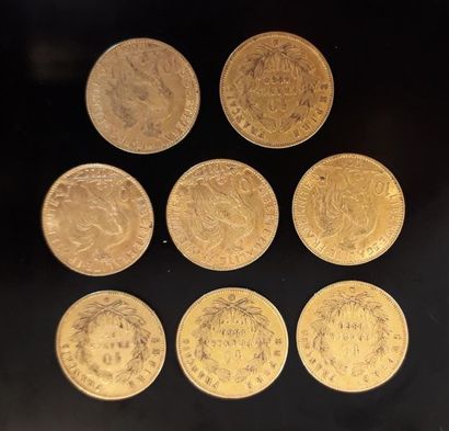 8 monnaies en or: 10 FF dates diverses