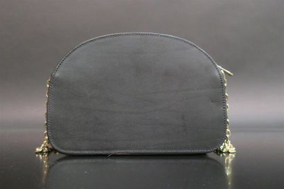 SEZANE. Sac en cuir lisse noir avec sa bandoulière...