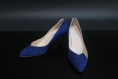 PATRICIA BLANCHET. Paire d'escarpins en cuir...