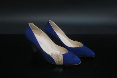 PATRICIA BLANCHET. Paire d'escarpins en cuir...