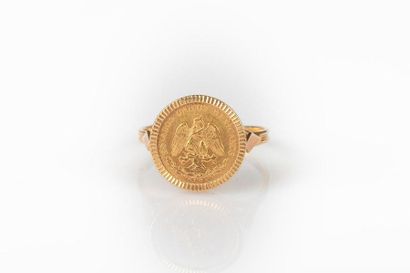 Bague en or sertie d'une monnaie en or de...