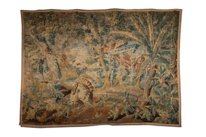 Tapisserie verdure, décor d'oiseaux et d'un...