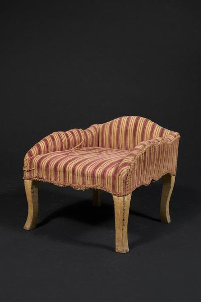 Petit tabouret de pied en bois peint, à petit...