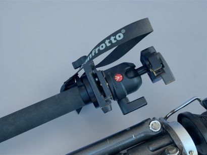 Set of three tripods (including one Manfrotto)...