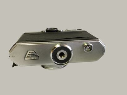 Set of six assorted EDIXA-MAT REFLEX camera...