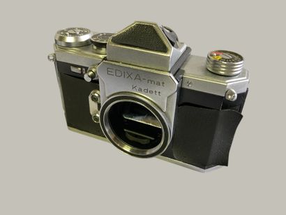 Set of six assorted EDIXA-MAT REFLEX camera...