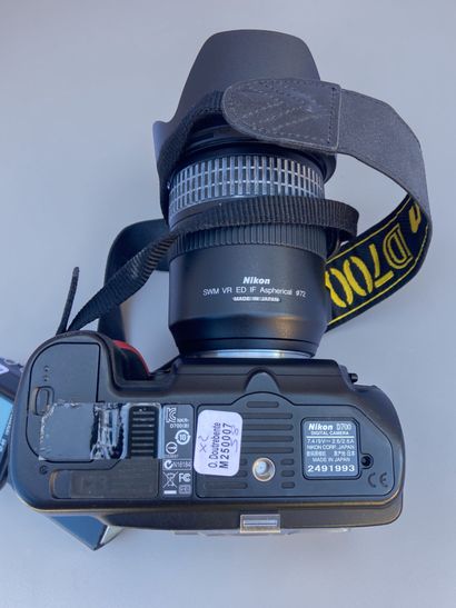 Nikon photography kit. Nikon D700 camera...