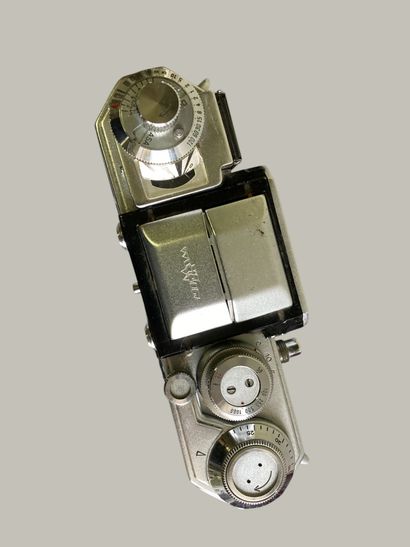 Set of six EDIXA cameras, including five...