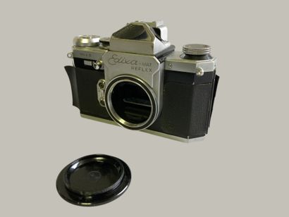 Set of six assorted EDIXA-MAT REFLEX camera...