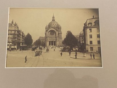 Europe, France, Paris. Circa the 1880s. Set...