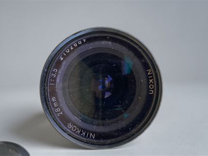 Assorted photographic equipment, as-is. Chrome-plated...