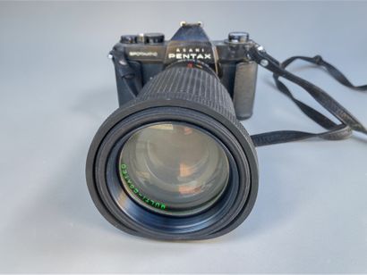 Assortment of miscellaneous photographic...