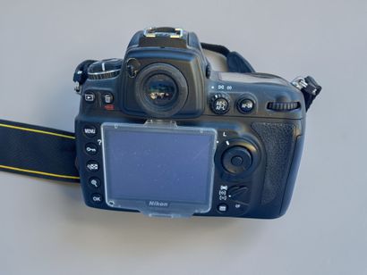 Nikon photography kit. Nikon D700 camera...