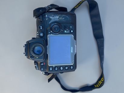 Nikon camera kit. Nikon D700 camera with...
