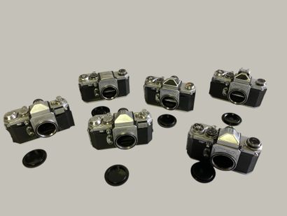 Set of six assorted EDIXA-MAT REFLEX camera...