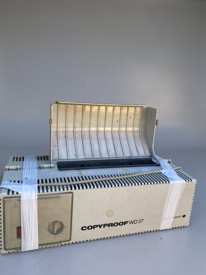 Important set for photo processing; photographic...