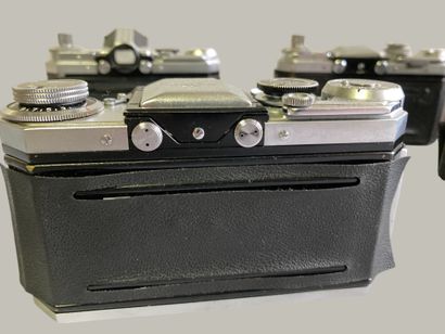 Set of six EDIXA cameras, including five...