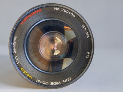 Assorted photographic equipment, as-is. Chrome-plated...