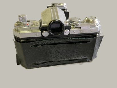 Set of six assorted EDIXA-MAT REFLEX camera...