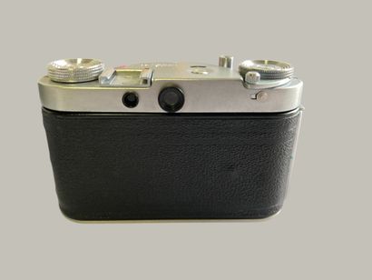 Set of six EDIXA cameras, including five...