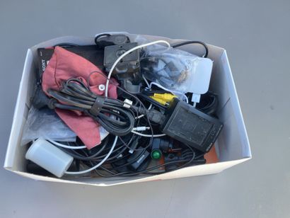 Assorted photographic and audio equipment,...