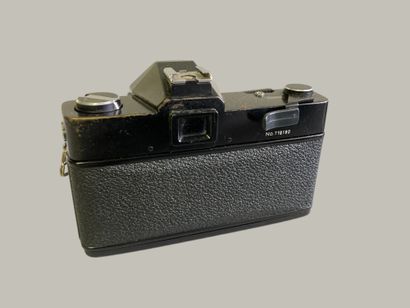 Set of six EDIXA cameras, including five...