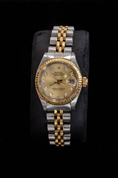 Montre de dame de marque ROLEX modèle OYSTER...