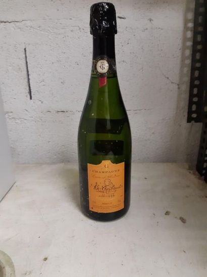 1 bottle CHAMPAGNE 