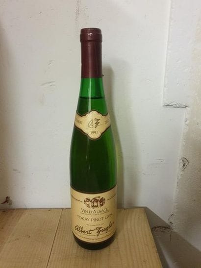 6 bottles PINOT GRIS Albert Ziegler 1997...