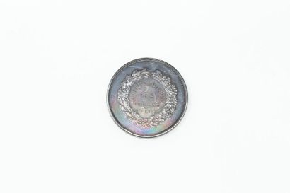 Médaille en argent 

A l'avers : profil gauche...