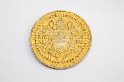 Importante médaille en bronze doré d'ap....